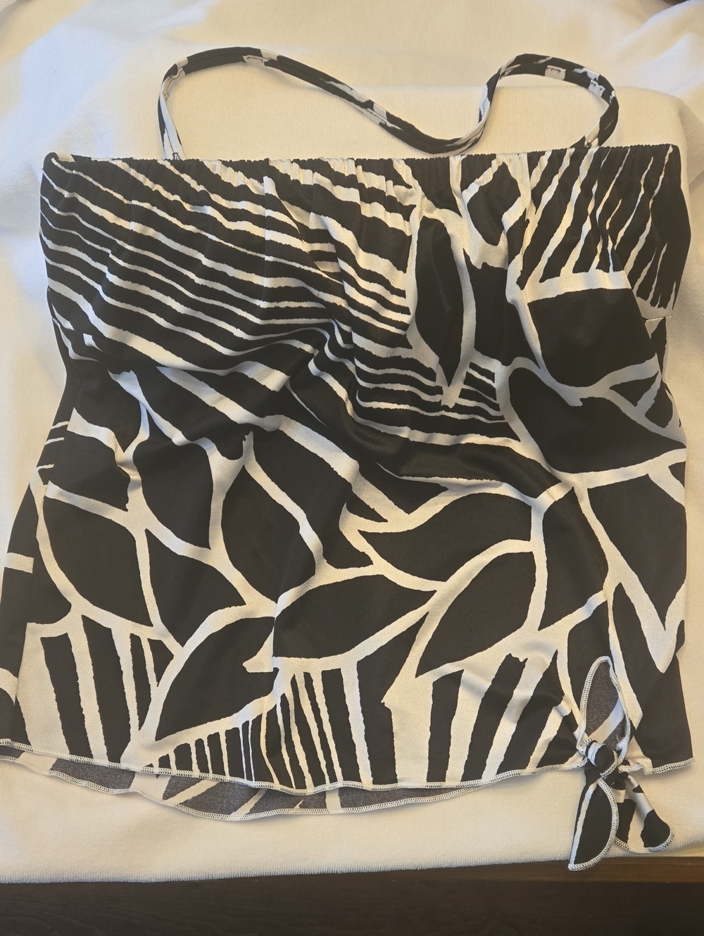 Sirena Vintage Black & White Convertible Swimsuit Top